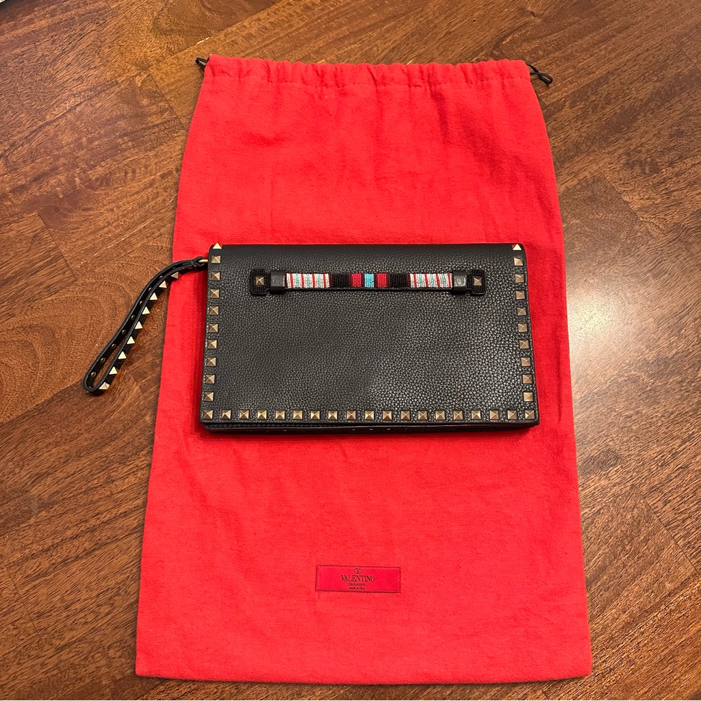 Valentino Garavani Rockstud Calfskin Leather Clutch Bag With Beaded Handle W Coa